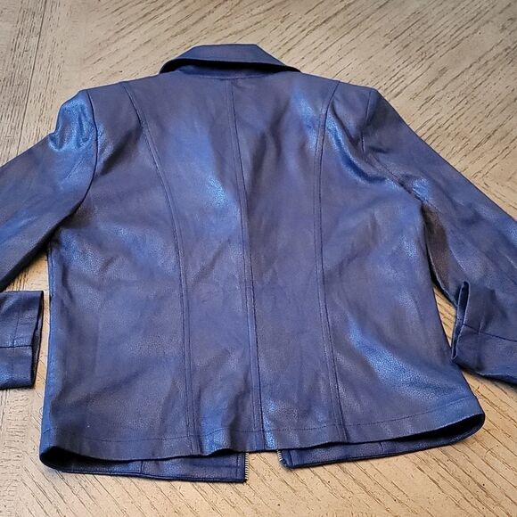 Navy open front faux leather jacket size 6 by Bali - Picture 5 of 5